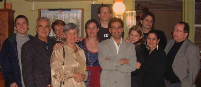 Et toute la troupe au complet