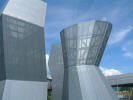 Les tours . . .