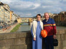Sur fond d'Arno et de Ponte Vecchio