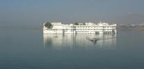 Le Jag Niwas (ou Lake Palace) dans toute sa splendeur!