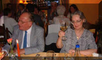 Jean entre Marie-Lopoldine  . . .