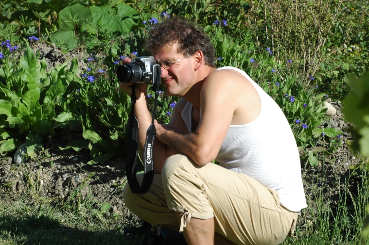 066.JPG